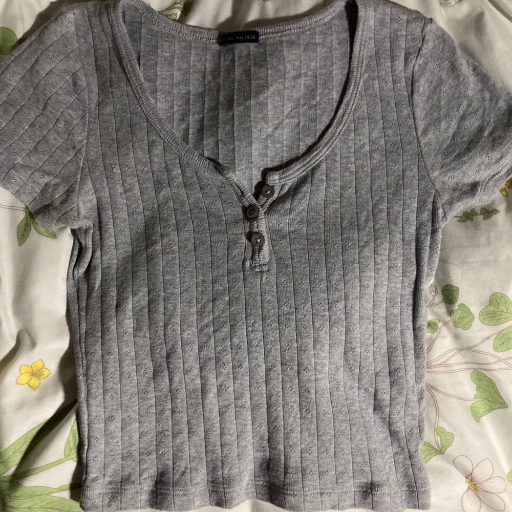 Brandy Melville Ashlyn Top